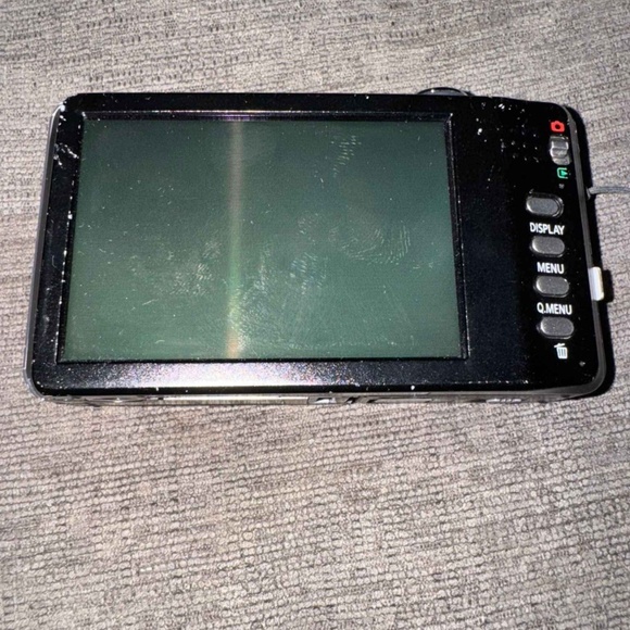 Panasonic Lumix DMC-FH20 Digital Camera 14.1MP 8x Optical Zoom Brand New Black - Picture 4 of 6